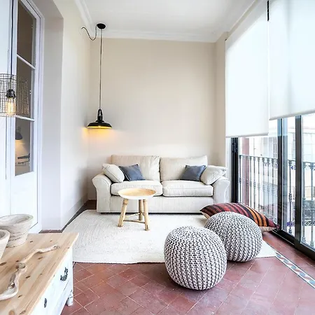 Friendly Rentals Gran Via Apartment *