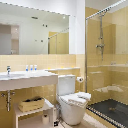 Friendly Rentals Gran Via * Barcelona