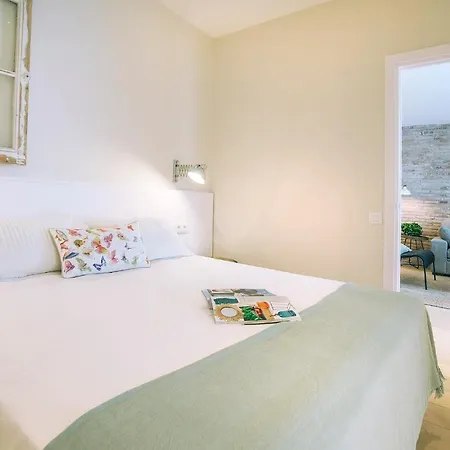 Friendly Rentals Gran Via Barcelona