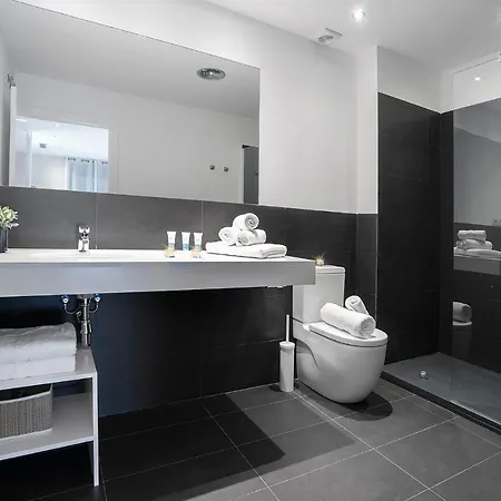 Friendly Rentals Gran Via Barcelona