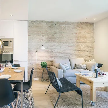 Friendly Rentals Gran Via Barcelona